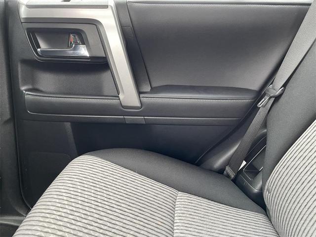 Photo of 2024 Classic Silver Metallic Toyota 4Runner
