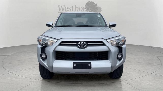 Photo of 2024 Classic Silver Metallic Toyota 4Runner