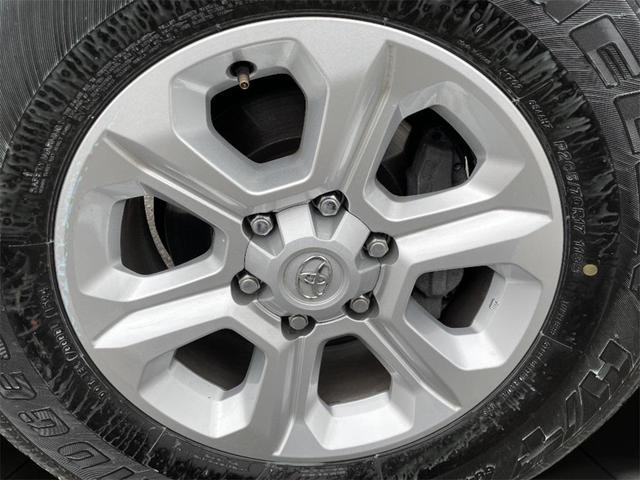 Photo of 2024 Classic Silver Metallic Toyota 4Runner