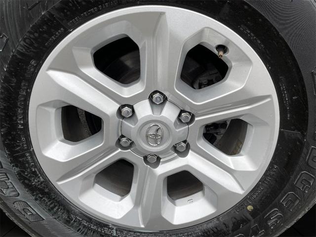 Photo of 2024 Classic Silver Metallic Toyota 4Runner