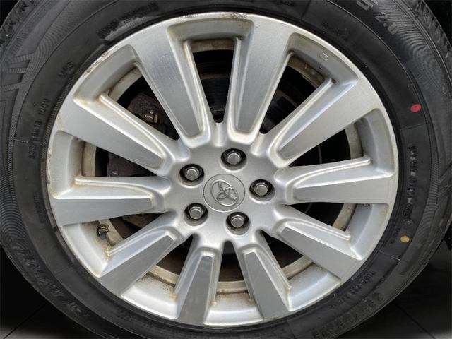 Photo of 2017 Gray Toyota Sienna