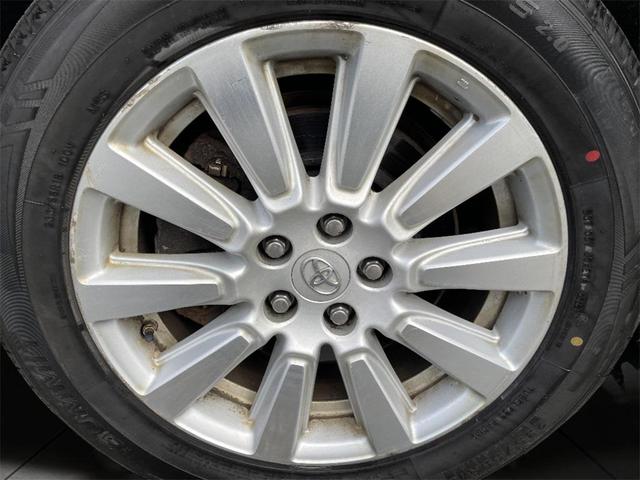 Photo of 2017 Gray Toyota Sienna