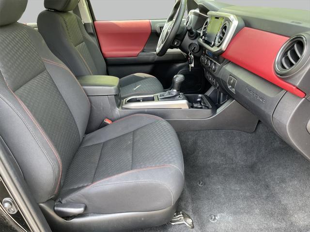Photo of 2022 Black Toyota Tacoma