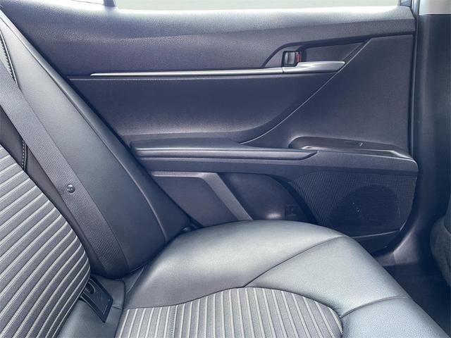 Photo of 2023 Midnight Black Metallic Toyota Camry