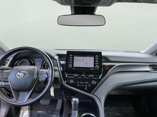 Photo of 2023 Midnight Black Metallic Toyota Camry