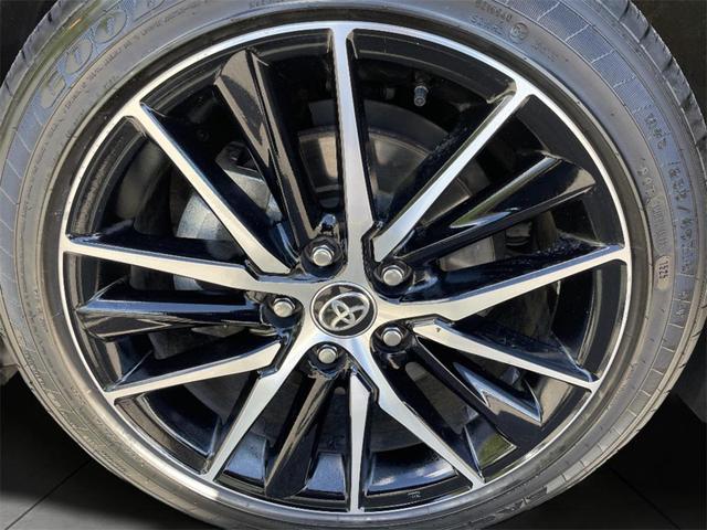 Photo of 2023 Midnight Black Metallic Toyota Camry