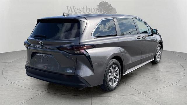 Photo of 2023 Gray Toyota Sienna