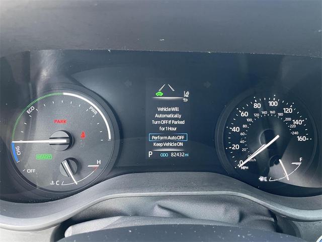 Photo of 2023 Gray Toyota Sienna