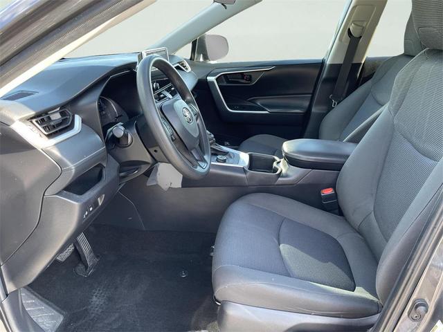 Photo of 2024 Magnetic Gray Metallic Toyota RAV4 Hybrid