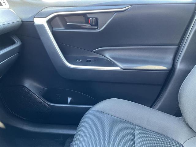 Photo of 2024 Magnetic Gray Metallic Toyota RAV4 Hybrid