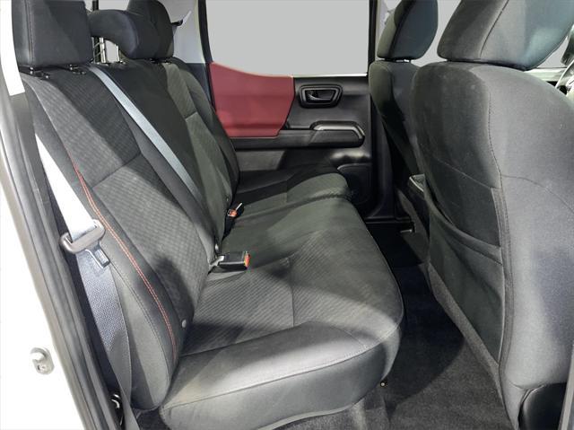 Photo of 2022 White Toyota Tacoma