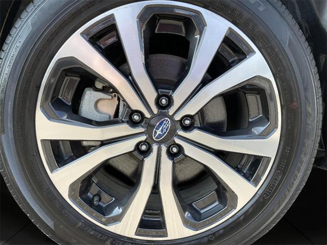 Photo of 2024 Ice Silver Metallic Subaru Forester