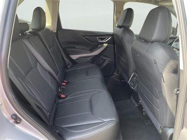 Photo of 2024 Ice Silver Metallic Subaru Forester
