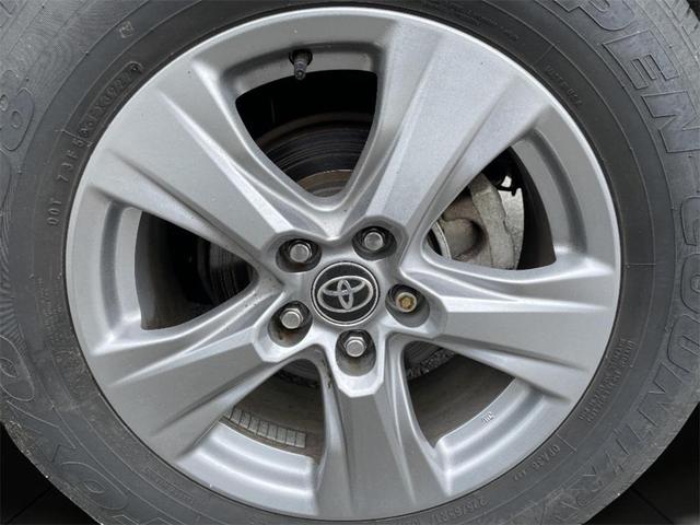 Photo of 2023 Gray Toyota RAV4 Hybrid