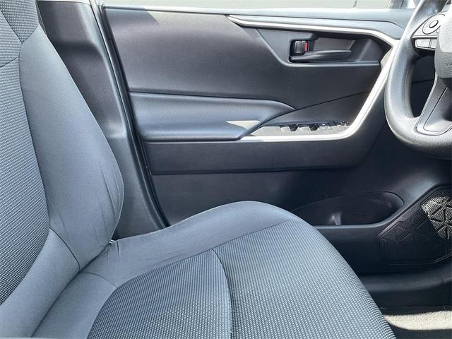 Photo of 2020 Silver Toyota RAV4