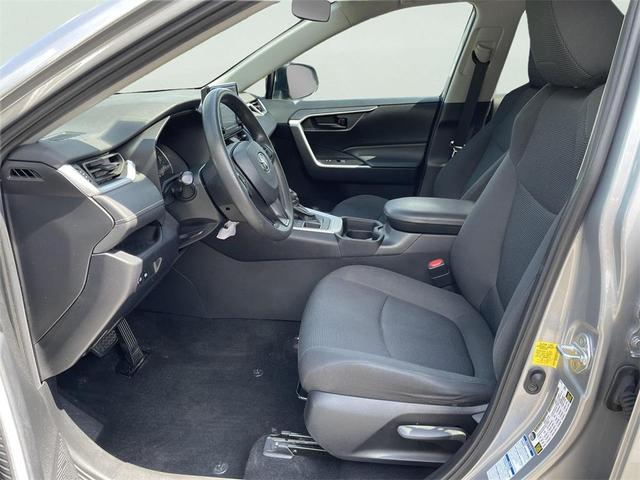 Photo of 2020 Silver Toyota RAV4