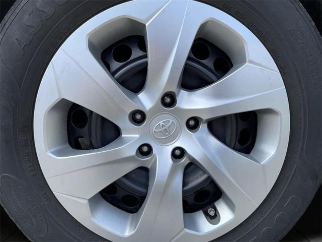 Photo of 2020 Silver Toyota RAV4