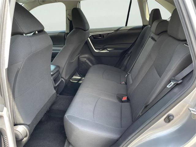 Photo of 2020 Silver Toyota RAV4