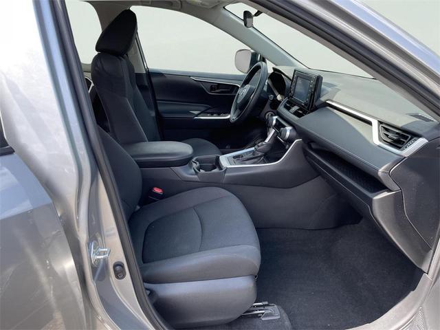 Photo of 2020 Silver Toyota RAV4