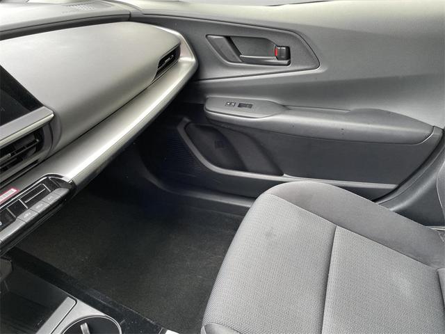 Photo of 2024 Black Toyota Prius