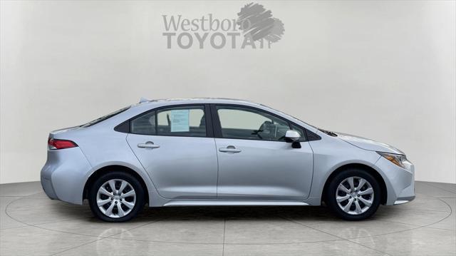 Photo of 2021 Silver Toyota Corolla