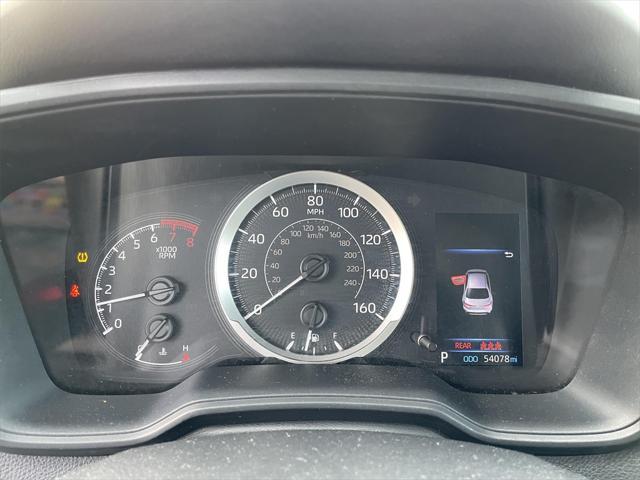 Photo of 2021 Silver Toyota Corolla