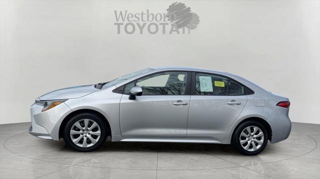Photo of 2021 Silver Toyota Corolla