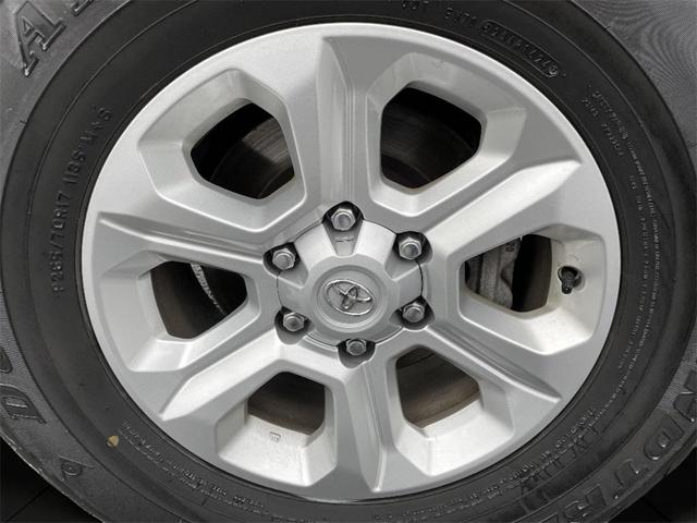 Photo of 2024 Midnight Black Metallic Toyota 4Runner