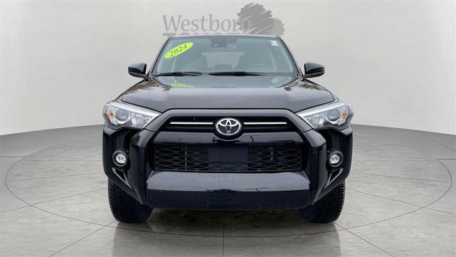 Photo of 2024 Midnight Black Metallic Toyota 4Runner
