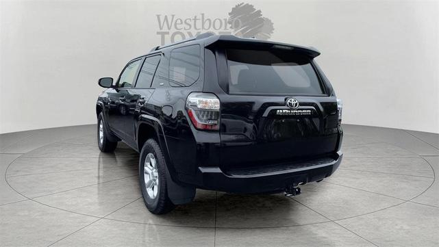 Photo of 2024 Midnight Black Metallic Toyota 4Runner