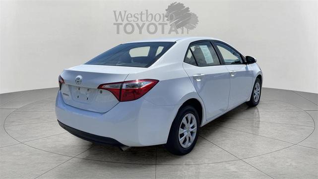 Photo of 2016 White Toyota Corolla