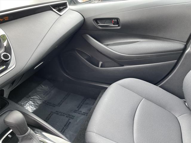 Photo of 2022 Silver Toyota Corolla