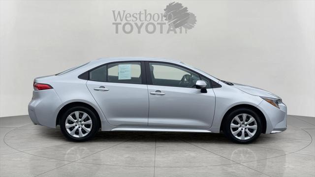 Photo of 2022 Silver Toyota Corolla
