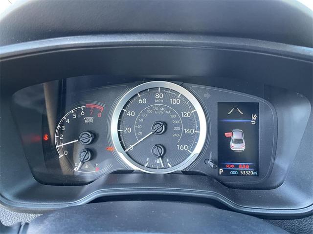 Photo of 2022 Silver Toyota Corolla