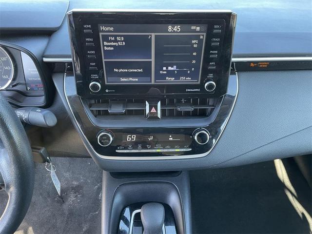 Photo of 2022 Silver Toyota Corolla