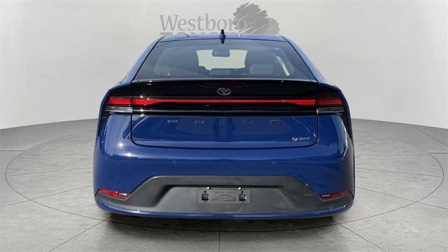 Photo of 2024 Blue Toyota Prius