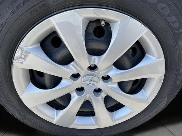 Photo of 2021 Gray Toyota Corolla