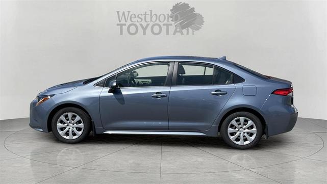 Photo of 2021 Gray Toyota Corolla