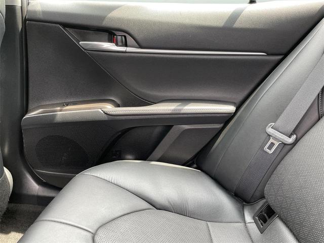Photo of 2023 Predawn Gray Mica Toyota Camry
