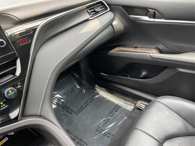 Photo of 2023 Predawn Gray Mica Toyota Camry