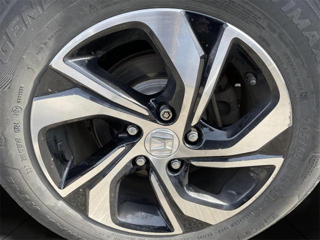 Photo of 2017 Gray Honda Accord
