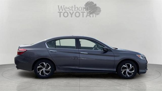 Photo of 2017 Gray Honda Accord