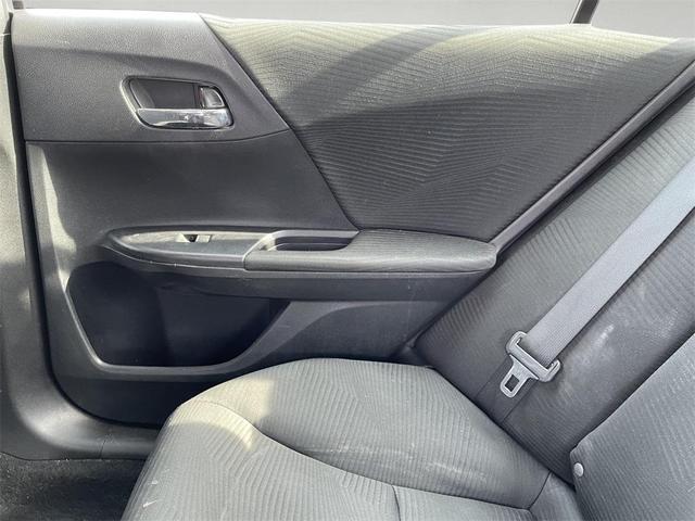 Photo of 2017 Gray Honda Accord
