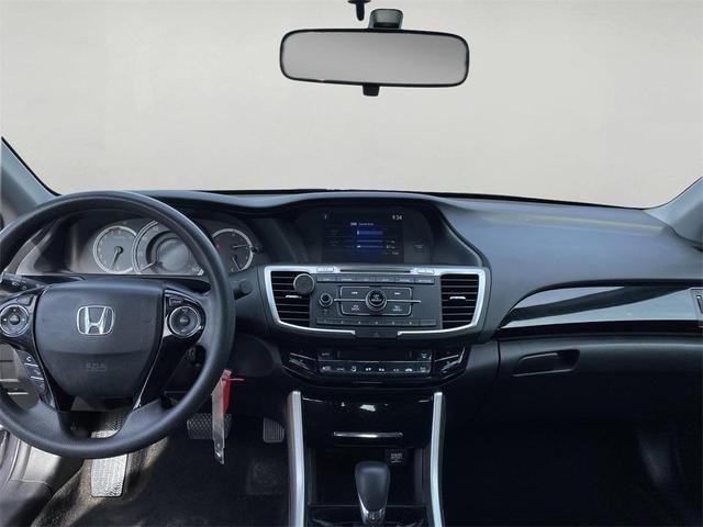 Photo of 2017 Gray Honda Accord