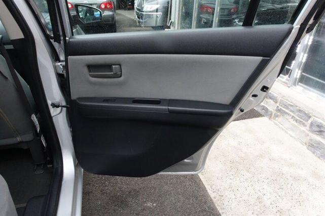 Photo of 2010 Magnetic Gray Nissan Sentra