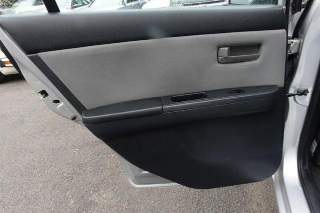 Photo of 2010 Magnetic Gray Nissan Sentra