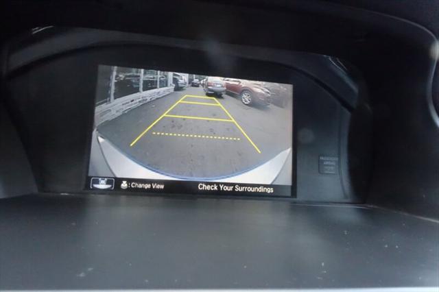 Photo of 2014 Alabaster Silver Metallic Honda Accord