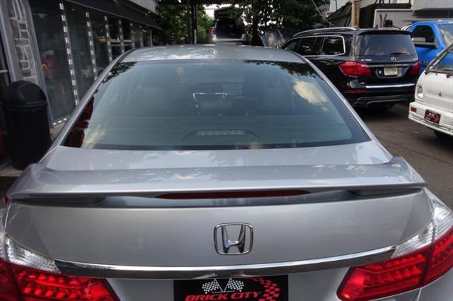 Photo of 2014 Alabaster Silver Metallic Honda Accord