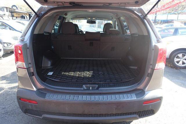 Photo of 2011 Gray Kia Sorento
