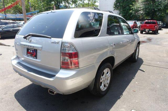 Photo of 2005 Silver Acura MDX